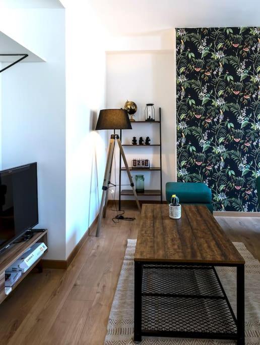 L'Azur 15'Plage 10'Port 5'Train Clim Wifi Pkg Apartment Toulon Exterior photo
