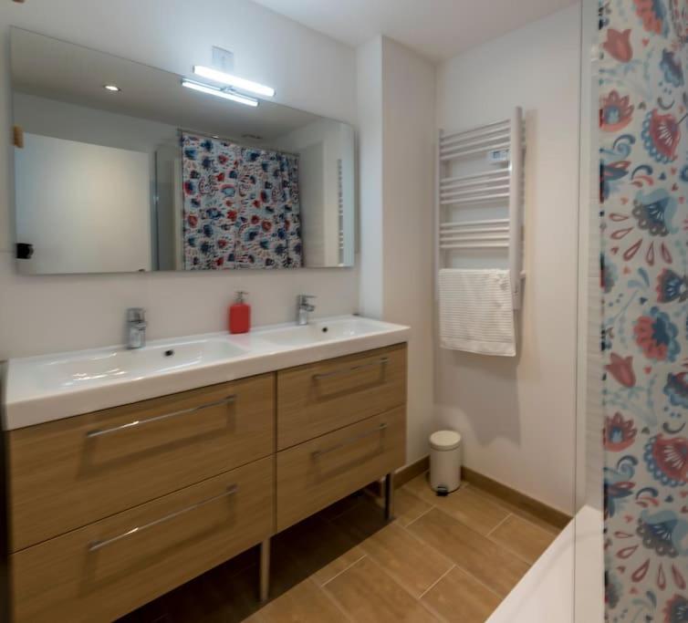 L'Azur 15'Plage 10'Port 5'Train Clim Wifi Pkg Apartment Toulon Exterior photo
